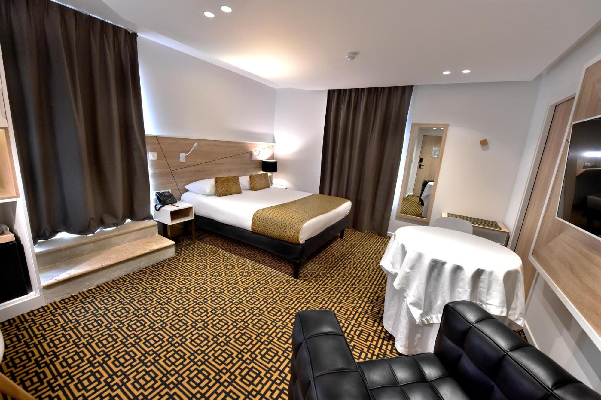 Hotel Le Moulin Des Marais Gaillon Esterno foto