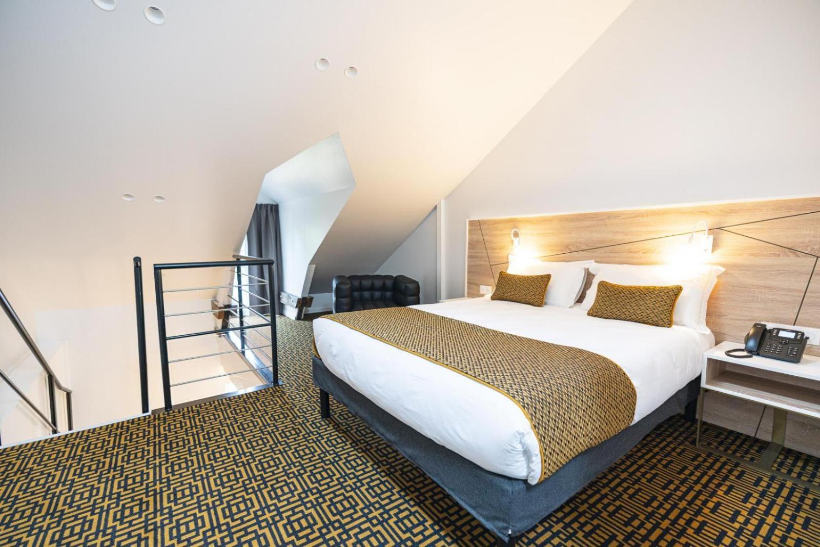 Hotel Le Moulin Des Marais Gaillon Esterno foto