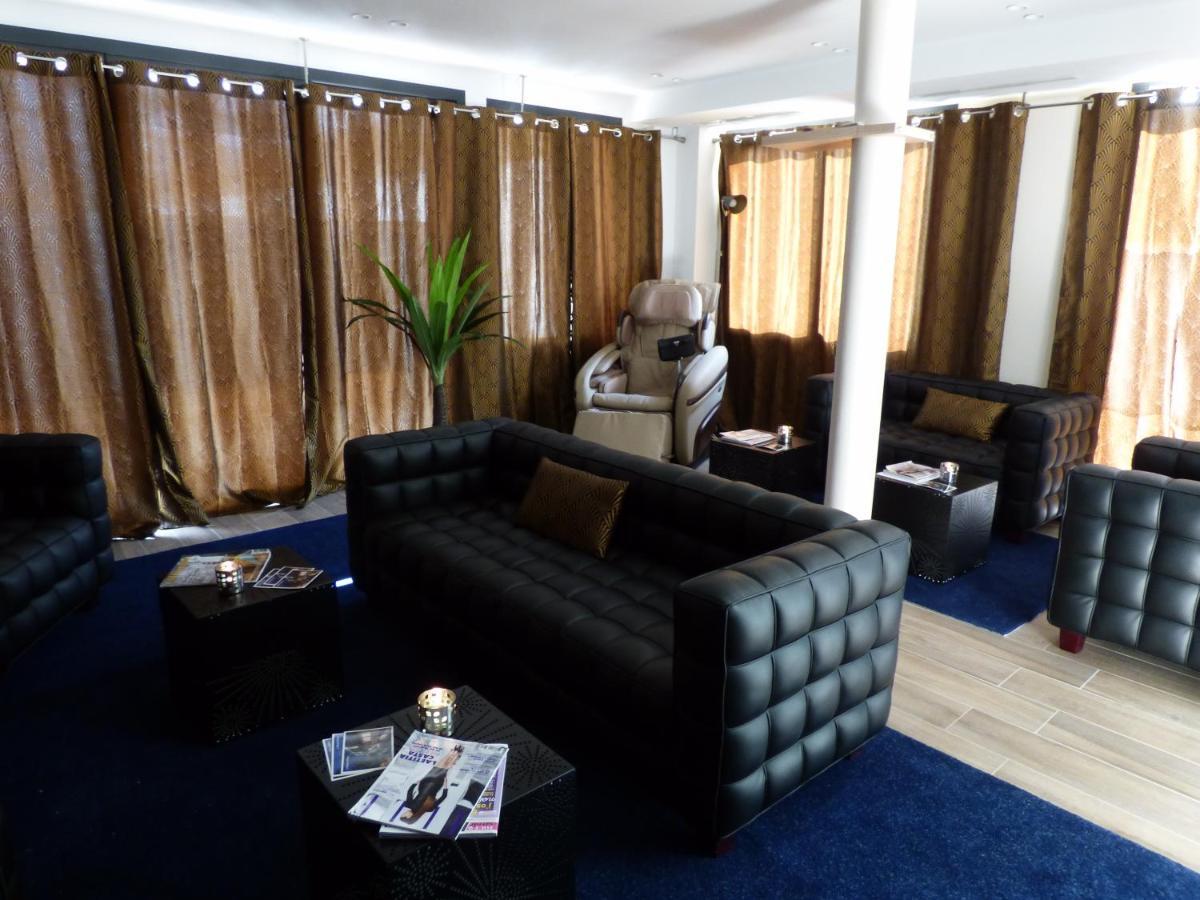 Hotel Le Moulin Des Marais Gaillon Esterno foto